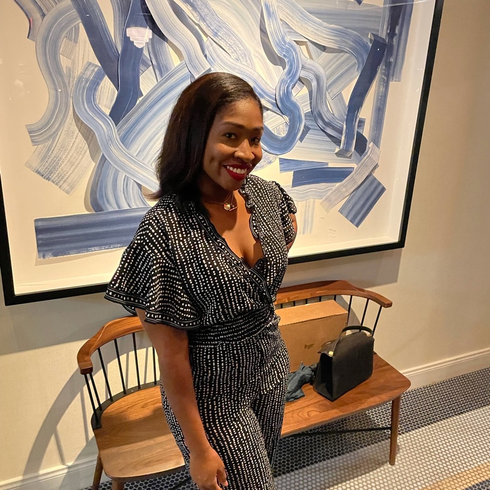 Meet your Posher, Charine